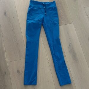 Lululemon Athletica Vibrant Blue Leggings, drawstring